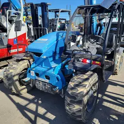 2017 Genie GTH-5519 Forklift