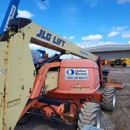 2012 JLG 600AJ Articulating Boom Lift