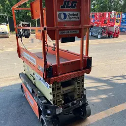 2017 JLG 1932R Scissor Lift