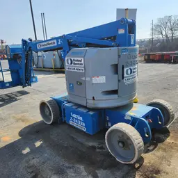 2012 Genie Z-34/22N Articulating Boom Lift