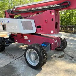 2015 MEC 60JD Boom Lift