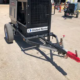 2019 Lincoln Electric VANTAGE 549 Welder
