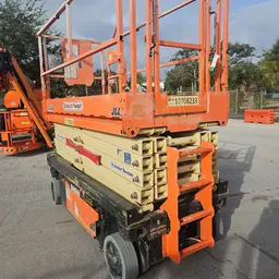 2018 JLG 4045R Scissor Lift