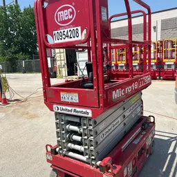 2019 MEC MICRO 19 Scissor Lift