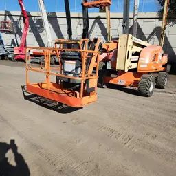 2017 JLG 450AJ Articulating Boom Lift