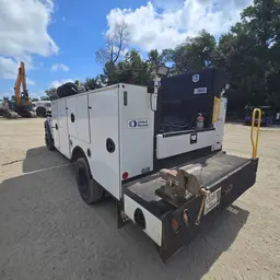 2022 Ford F550REGD2WD