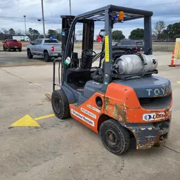 2020 Toyota 8FGU25 Warehouse Forklift