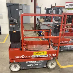 2017 Skyjack SJ12 Self-Propelled One-Person Lift