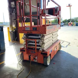 2018 Snorkel S4732E Scissor Lift