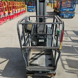 2016 JLG 20MVL Self-Propelled One-Person Lift
