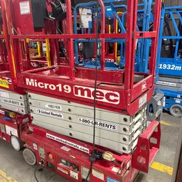 2018 MEC MICRO 19 Scissor Lift