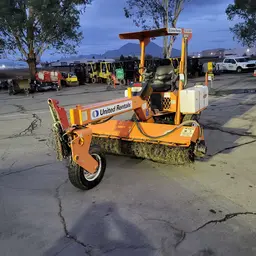 2018 LayMor SM300 Sweeper