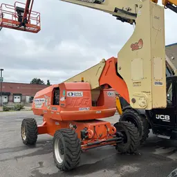 2016 JLG 800AJ Articulating Boom Lift