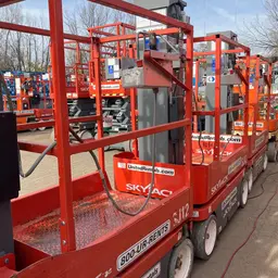 2017 Skyjack SJ12 Self-Propelled One-Person Lift
