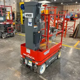 2018 Skyjack SJ16 Self-Propelled One-Person Lift