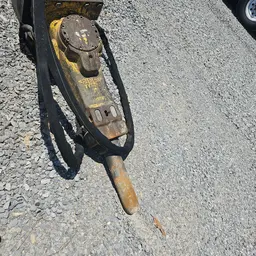 2018 Atlas Copco SB 452 Attachment