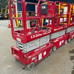 2018 MEC 1330SE Scissor Lift