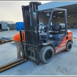 2018 Toyota 8FGU30 Warehouse Forklift