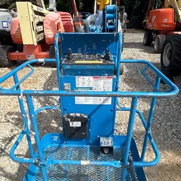 2013 Genie Z-40/23N Articulating Boom Lift