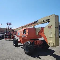 2015 JLG 800AJ Articulating Boom Lift