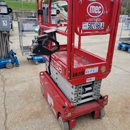 2018 MEC 1330SE Scissor Lift