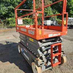 2017 Skyjack SJIII4632 Scissor Lift