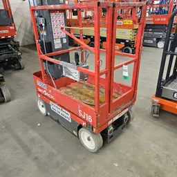 2018 Skyjack SJ16 Self-Propelled One-Person Lift