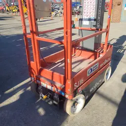 2017 Skyjack SJ16 Self-Propelled One-Person Lift