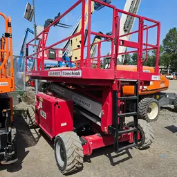 2018 MEC 3084RT Rough Terrain Scissor Lift