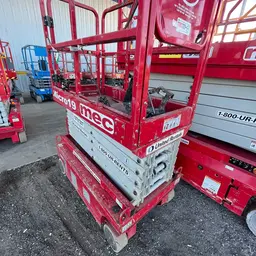 2018 MEC MICRO 19 Scissor Lift