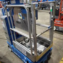 2017 Genie GR-15 Self-Propelled One-Person Lift