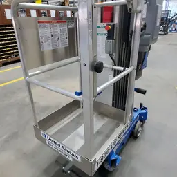 2018 Genie AWP-30SDC Pusharound Lift