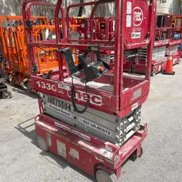 2017 MEC 1330SE Scissor Lift