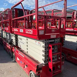 2018 MEC 4046SE Scissor Lift