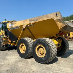 2018 BELL B30E Truck