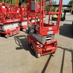2018 MEC 1330SE Scissor Lift