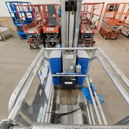 2017 Genie GR-20 Self-Propelled One-Person Lift