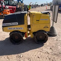 2018 BOMAG BMP8500 Double Drum Roller