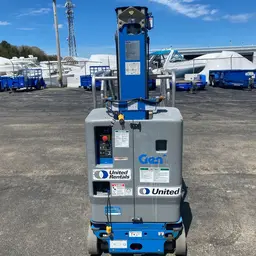 2018 Genie GR-20 Self-Propelled One-Person Lift
