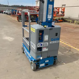 2018 Genie GR-20 Self-Propelled One-Person Lift
