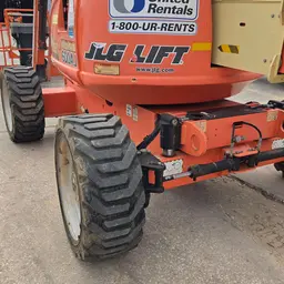 2017 JLG 600AJ Articulating Boom Lift