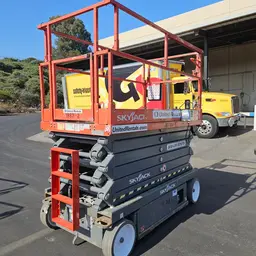 2017 Skyjack SJIII4740 Scissor Lift