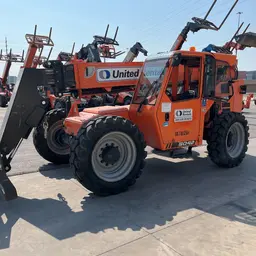 2017 SKYTRAK 8042 Forklift
