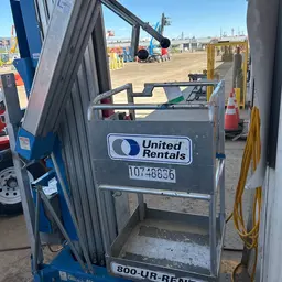 2018 Genie AWP-40SDC Pusharound Lift