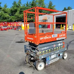 2017 Skyjack SJIII3219 Scissor Lift