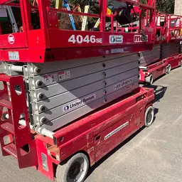 2017 MEC 4046SE Scissor Lift
