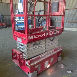 2018 MEC MICRO 19 Scissor Lift