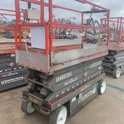 2016 Skyjack SJIII3226 Scissor Lift