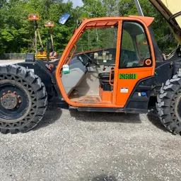 2016 JLG 1055 Forklift