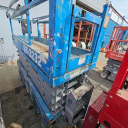 2016 Genie GS-3232 Scissor Lift